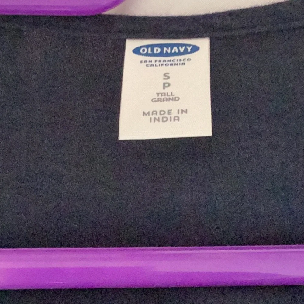 Old Navy Embroidered Peasant Blouse, size small tall - Picture 8 of 11